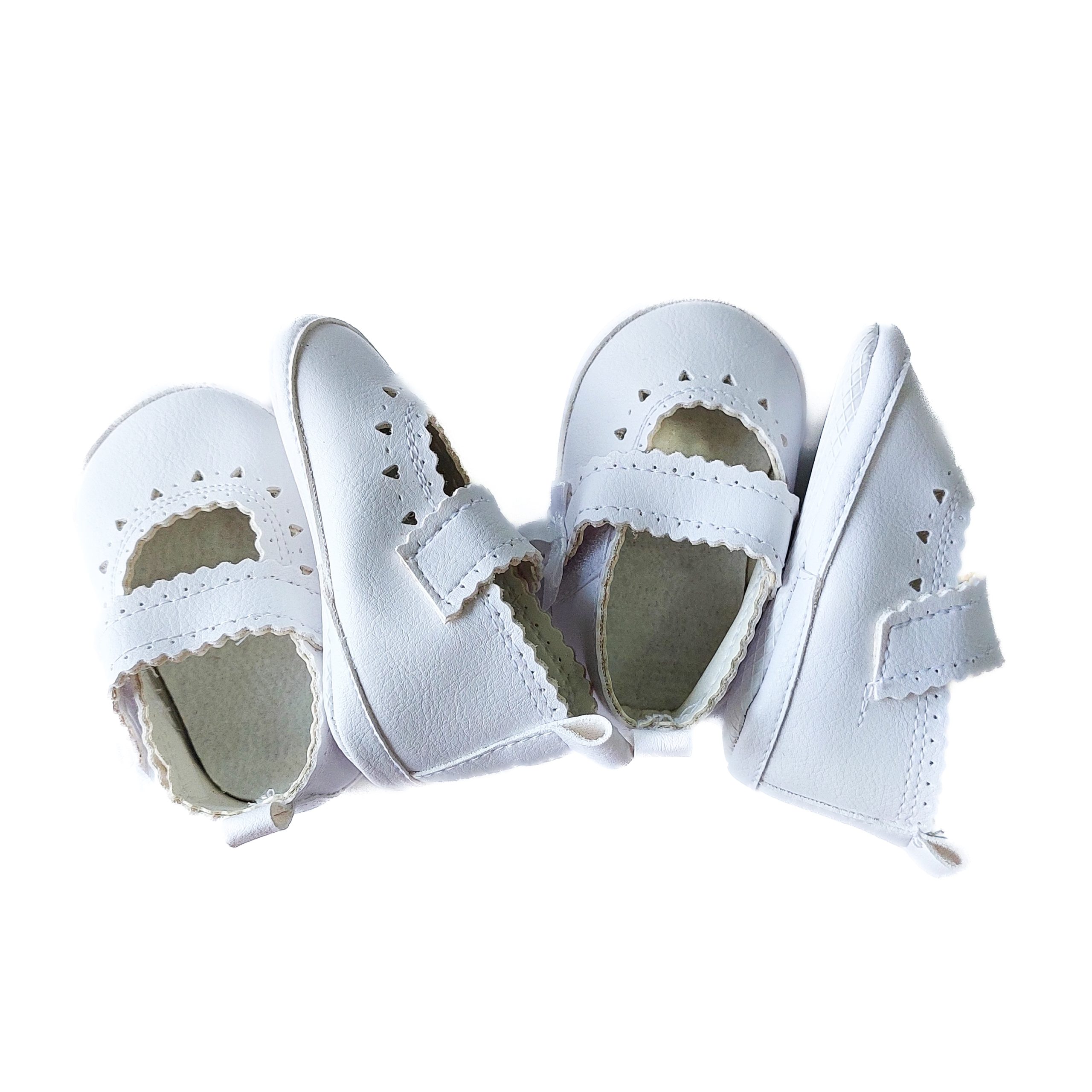 1 Paire de Chaussures blanches - P.1